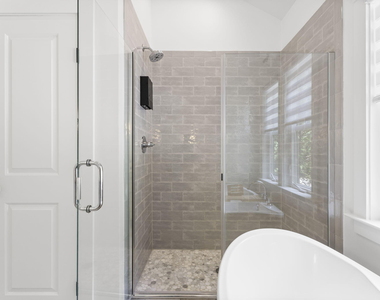 1700 Evergreen Avenue - Photo Thumbnail 18