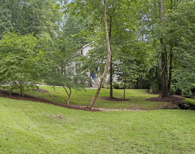 1700 Evergreen Avenue - Photo Thumbnail 3