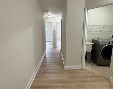 47 Ross Way - Photo Thumbnail 29