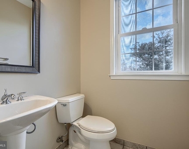 5407 Commerce Row - Photo Thumbnail 5
