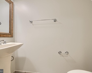 5407 Commerce Row - Photo Thumbnail 21