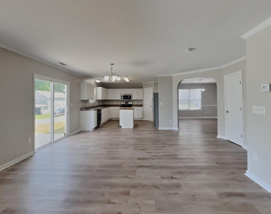 6867 Horseback Lane - Photo Thumbnail 4