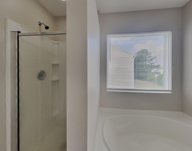6867 Horseback Lane - Photo Thumbnail 8