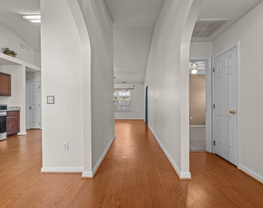 4109 Fawn Glen Drive - Photo Thumbnail 9