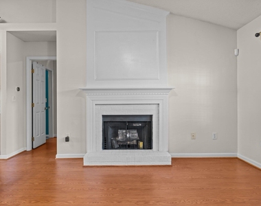 4109 Fawn Glen Drive - Photo Thumbnail 13