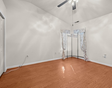 4109 Fawn Glen Drive - Photo Thumbnail 20