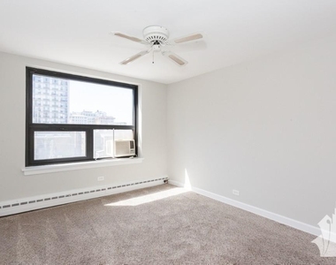 445 W Wellington - Photo Thumbnail 7