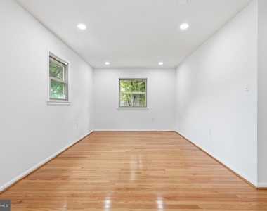 17004 Gohagen Road - Photo Thumbnail 15