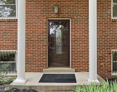 17004 Gohagen Road - Photo Thumbnail 3