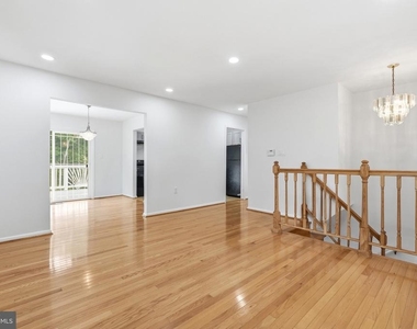 17004 Gohagen Road - Photo Thumbnail 5