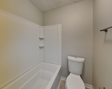 4812 Silverdene Street - Photo Thumbnail 14