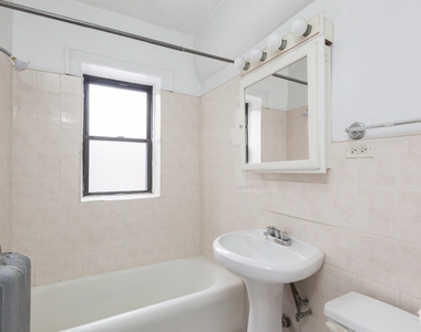 1164 N Dearborn - Photo Thumbnail 7