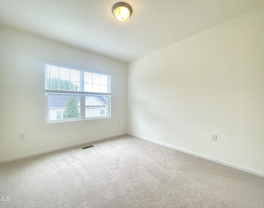 606 Briarcliff Street - Photo Thumbnail 14