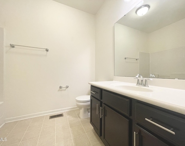 606 Briarcliff Street - Photo Thumbnail 16