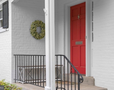 6709 Pemberton Street - Photo Thumbnail 2