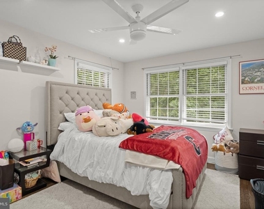 6709 Pemberton Street - Photo Thumbnail 28