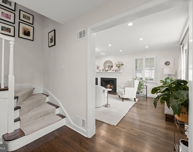 6709 Pemberton Street - Photo Thumbnail 5