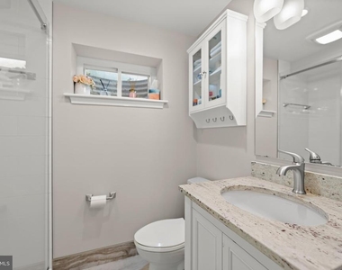 6709 Pemberton Street - Photo Thumbnail 37