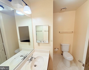 13759 Lark Song Drive - Photo Thumbnail 14