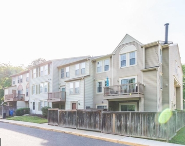 14741 Wexhall Terrace - Photo Thumbnail 32