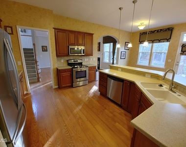 606 Lyon Tree Lane - Photo Thumbnail 8