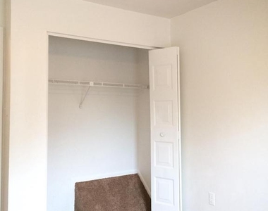 14522 Wexhall Terrace - Photo Thumbnail 19