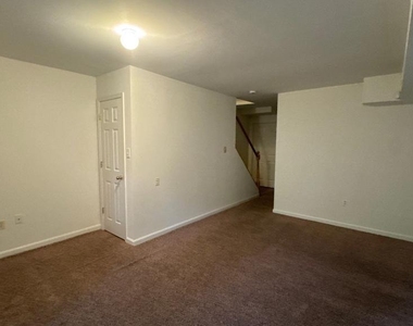 6762 Ducketts Lane - Photo Thumbnail 15