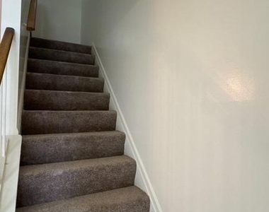 6762 Ducketts Lane - Photo Thumbnail 9