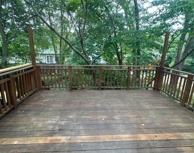 6762 Ducketts Lane - Photo Thumbnail 6