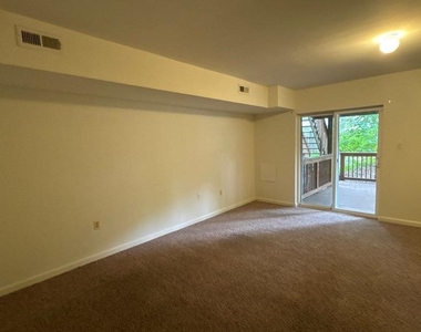 6762 Ducketts Lane - Photo Thumbnail 14