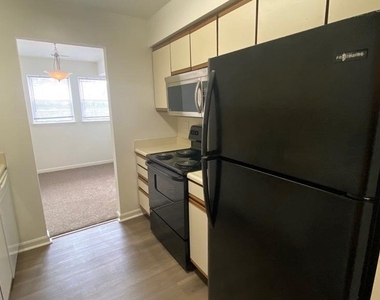 8601 Falls Run Road - Photo Thumbnail 2