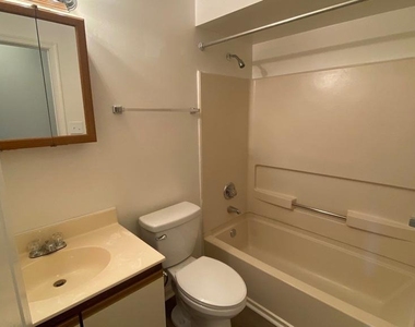 8601 Falls Run Road - Photo Thumbnail 11