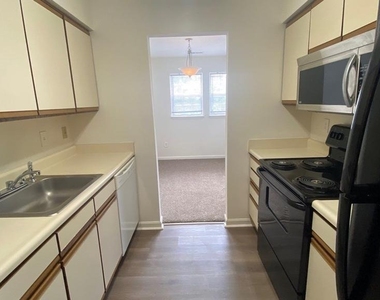 8601 Falls Run Road - Photo Thumbnail 3