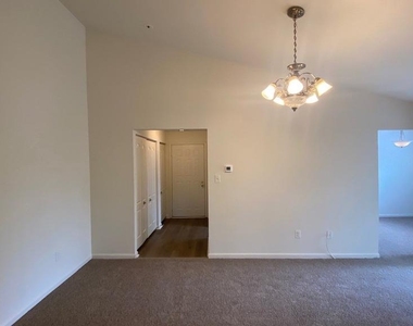 8601 Falls Run Road - Photo Thumbnail 20