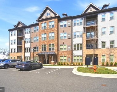 10020 Ruffian Way - Photo Thumbnail 33