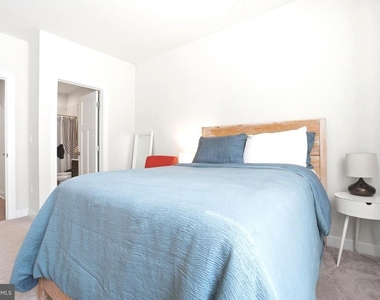 10020 Ruffian Way - Photo Thumbnail 19