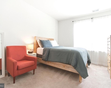 10020 Ruffian Way - Photo Thumbnail 18