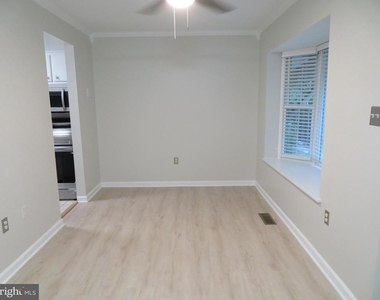 9150 Lambskin Lane - Photo Thumbnail 2