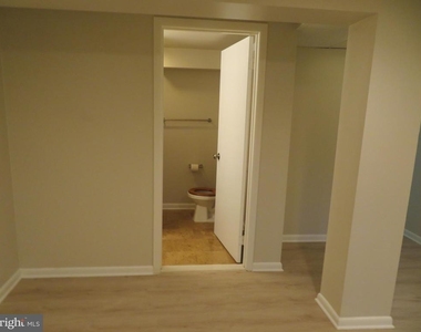 9150 Lambskin Lane - Photo Thumbnail 20