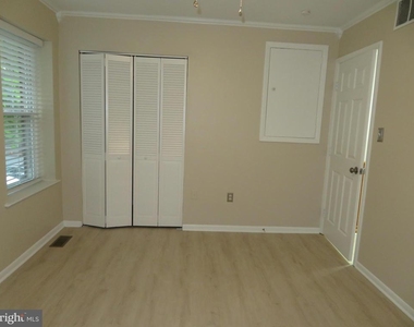 9150 Lambskin Lane - Photo Thumbnail 32