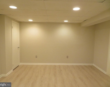 9150 Lambskin Lane - Photo Thumbnail 18