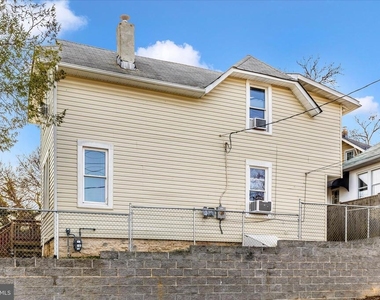 2905 Goodwood Road - Photo Thumbnail 31