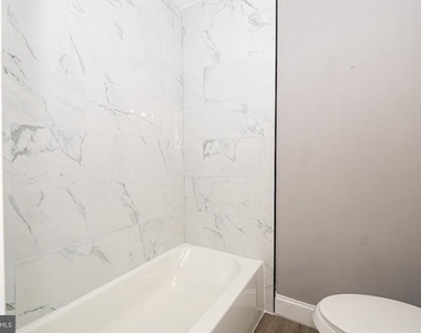 3519 Kentucky Avenue - Photo Thumbnail 13