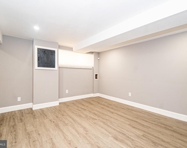 3519 Kentucky Avenue - Photo Thumbnail 21