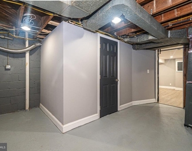 3519 Kentucky Avenue - Photo Thumbnail 22