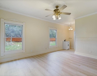 7130 Ranch 2338 Rd - Photo Thumbnail 9