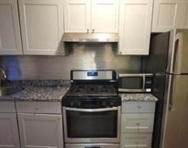 1701 Linden Avenue - Photo Thumbnail 2