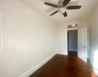 1701 Linden Avenue - Photo Thumbnail 15
