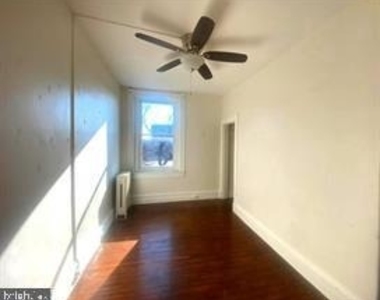 1701 Linden Avenue - Photo Thumbnail 14