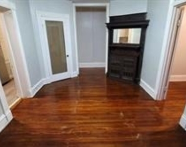 1701 Linden Avenue - Photo Thumbnail 8